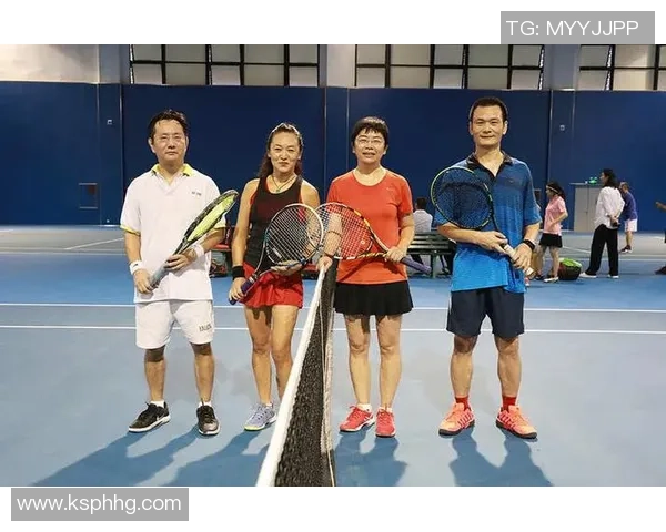 赛后分析：上海网球队与重庆网球队技术对抗的精彩瞬间与战术解析