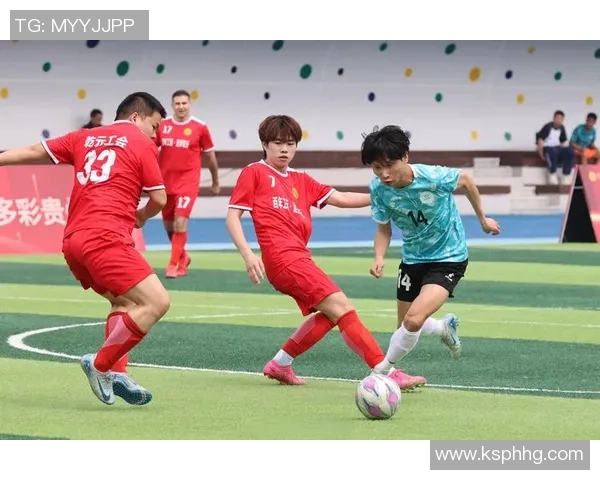 西安足球队的魅力与激情揭秘：一场关于梦想与团结的足球之旅